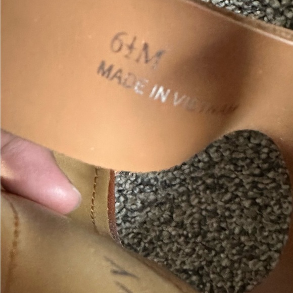 Lisa Vicky Oasis V Slingback Leather Sandals Color Chestnut 6.5 - Picture 6 of 7